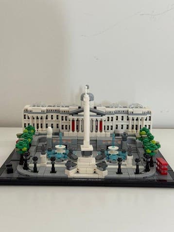 Lego Set - 21045 - Architecture - Trafalgar Square, Nieuw