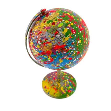 Koen Betjes (1992) - It’s a Colourful World - POP World