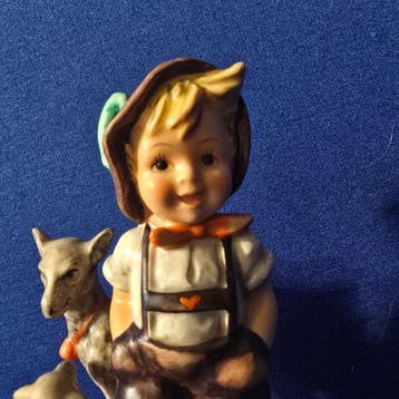 Goebel - Beeldje - Hummel #200/I - Little Goat Herder - TMK5