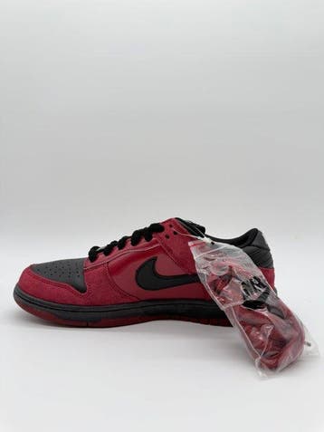 Nike - Nike SB Dunk Low Milli Vanilli - Sneakers - Maat: EU, Kleding | Heren, Schoenen, Nieuw