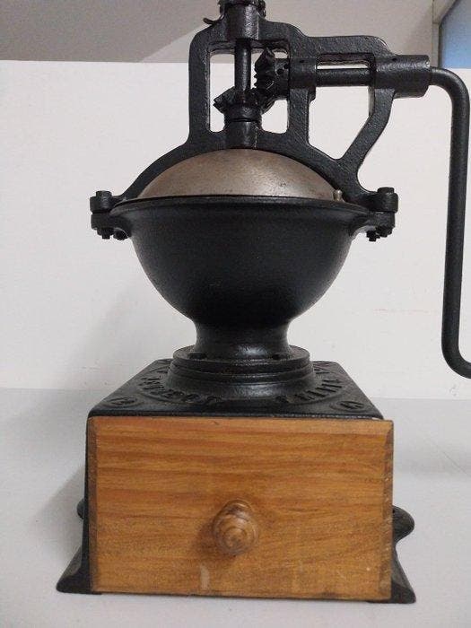 Peugeot Frères - Koffiemolen - Smeedijzer, Antiek en Kunst, Antiek | Keukengerei