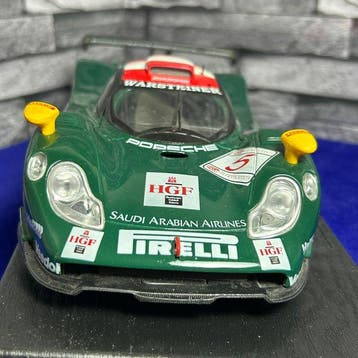 Maisto 1:18 - Model raceauto - Maisto 1:18 Porsche 911 GT1, Nieuw