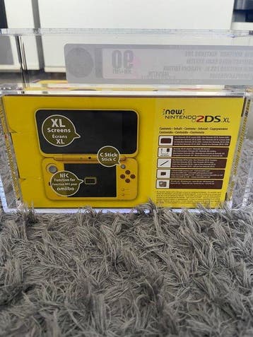 Nintendo - New Nintendo 2DS XL Pikachu Edition - New, Consoles de jeu & Jeux vidéo