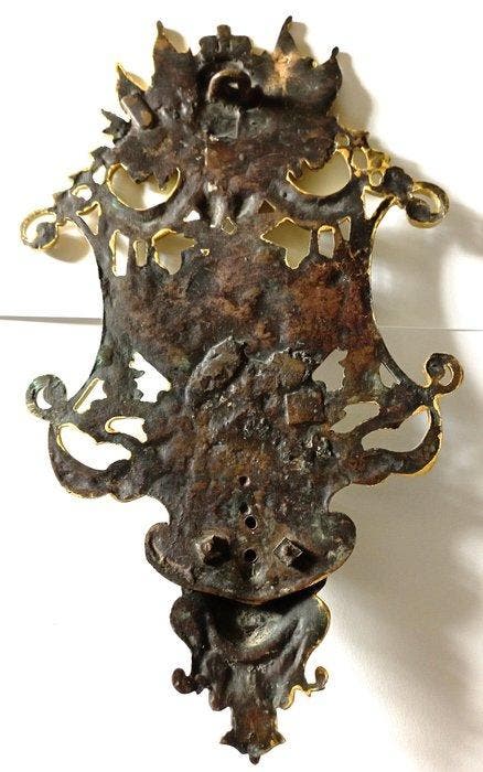 Portrait of Louis XIV - ornamental mount - Reliëf - 339 mm -, Antiquités & Art, Antiquités | Meubles | Chaises & Canapés