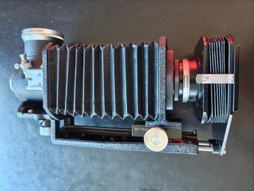 Leica UYOOQ Macro Bellows Set w/ M39 Adapter and Carrying