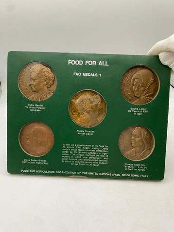 Penning - FAO Medals 1