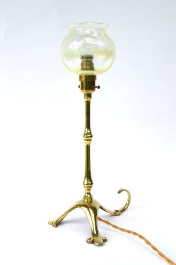 W.A.S. Benson, Attr. to - Tafellamp - Messing, Glas