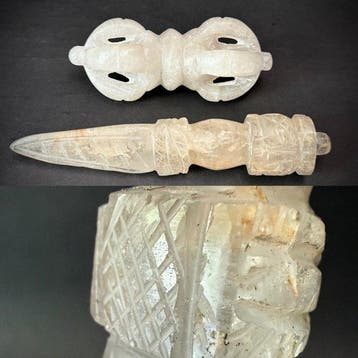 Vrij grote bergkritsallen vajra en phurba - Nepal (Zonder