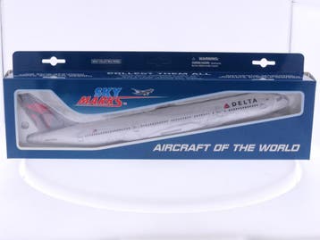 Schaal 1:200 Skymarks SKR374 Boeing B777-200LR DELTA 200..., Ophalen of Verzenden, Nieuw