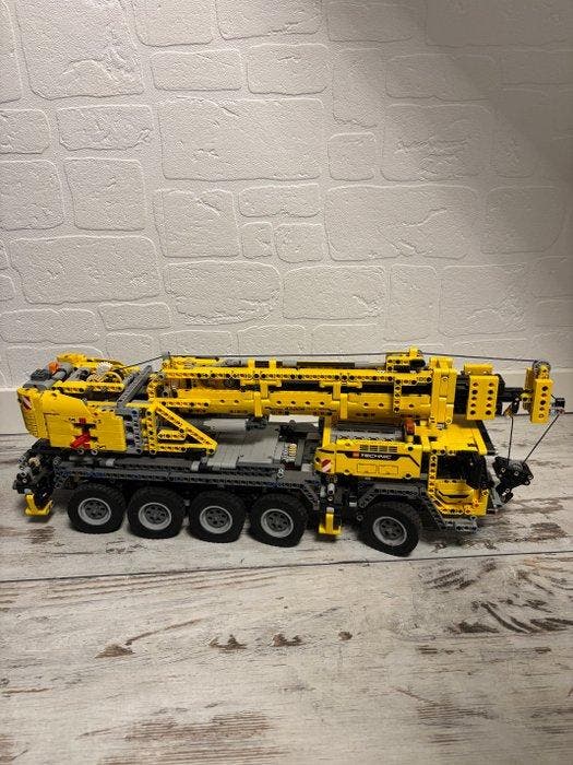 Lego Set - 42009 - Technic - 42009 Mobile Crane MK II, Kinderen en Baby's, Speelgoed | Duplo en Lego