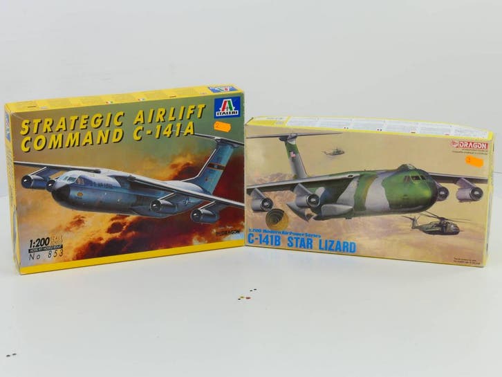 Schaal 1:200 Italeri 853 Dragon 2004 Strategic airlifters..., Hobby & Loisirs créatifs, Modélisme | Avions & Hélicoptères, Enlèvement ou Envoi