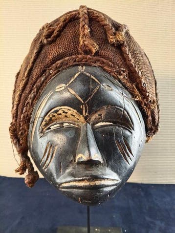 ceremoniëel masker - Zamble/Zamle - Guro - Ivoorkust (Zonder