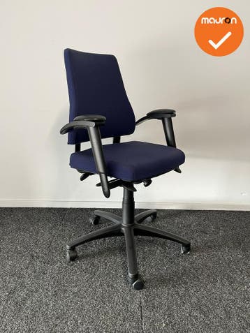 BMA Axia Office - 8Y 2D armpads - Paarse stoffering - Zwart, Werkplek, Ophalen of Verzenden, Gebruikt, Stoel