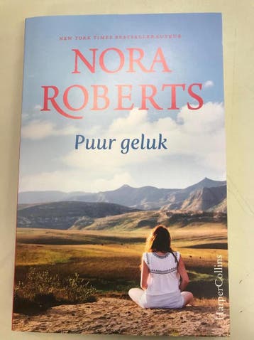 Puur geluk 9789402703788 Nora Roberts, Boeken, Verzenden, Gelezen, Nora Roberts
