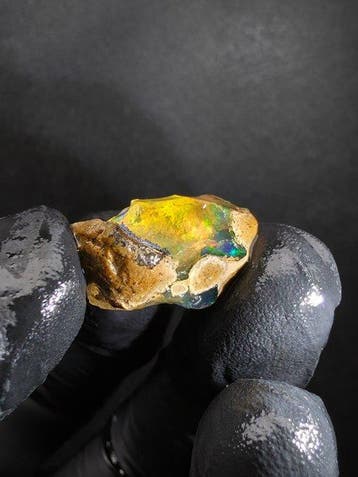 14.50ct Crystal Opal Specimen Ruw- 2.9 g