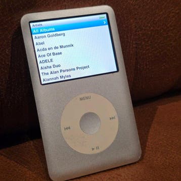 Apple - iPod Classic 6th Gen 120GB Silver – Model MB562 –