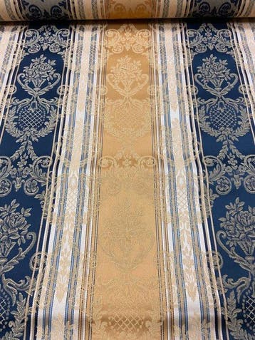 Élégance intemporelle. 2 tissus jacquard avec motif intégré