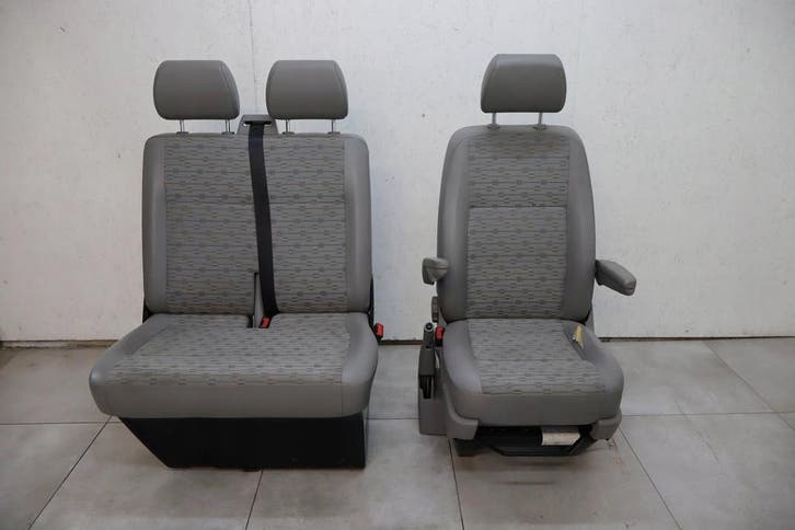 complete seats Volkswagen Transporter T5 lift, Autos : Pièces & Accessoires, Habitacle & Garnissage, Envoi