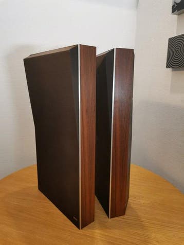 Bang & Olufsen - Beovox P45-paneelluidsprekers, erg gewild,