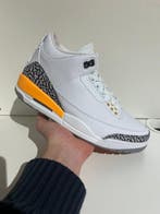 Nike - WMNS Air Jordan 3 Retro - Sneakers - Maat: EU 41 -, Nieuw