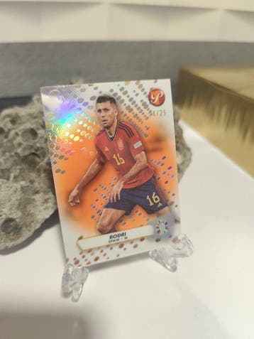 2023 Topps Topps Pristine Rodri /25 Serialized card,, Verzamelen, Stickers, Nieuw