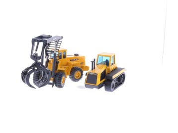 Schaal 1:32 JOAL - 192 Massey Ferguson SKAT 516 Skid Stee..., Ophalen of Verzenden