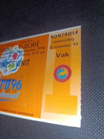 Kluivert Debut for Netherlands - Kaartjes