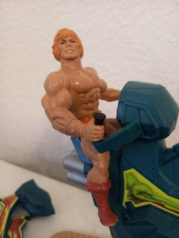 Mattel - Action figure - He-Man / Battle Ram Vehicle -