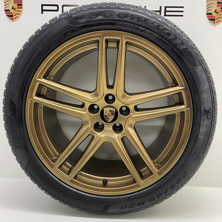Porsche Macan ORIGINELE 20 Turbo II Goud met banden 8-9MM, Autos : Pièces & Accessoires, Pneus & Jantes, Enlèvement