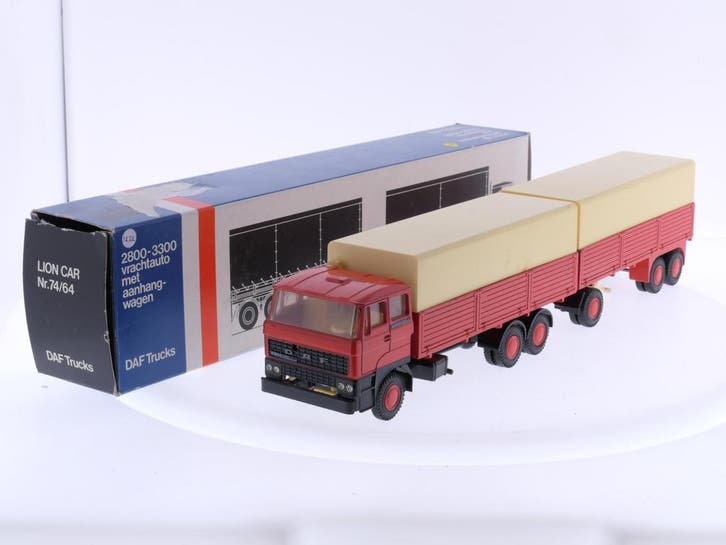 Schaal 1:50 Lion Car Nr.74/64 Daf 2800-3000 vrachtauto me..., Hobby & Loisirs créatifs, Voitures miniatures | 1:50, Enlèvement ou Envoi