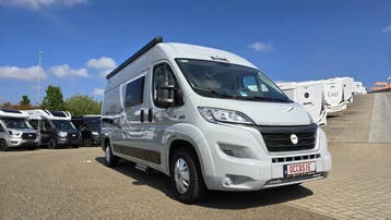 McLouis Menfys 4 CS S-Line slechts 23231 km en twinbed 85057, Buscamper of Camperbus