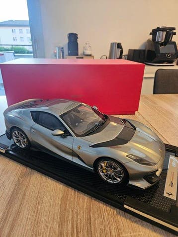 BBR 1:12 - Modelauto - Ferrari 812 Competizione Coburn Grey, Nieuw