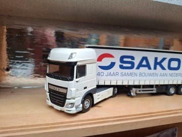 Lion Toys 1:50 - Model vrachtwagen - DAF XF, Nieuw