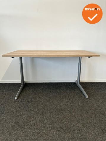 Ahrend 500 - Handmatig verstelbaar bureau - 140x80cm - tweed, Ophalen of Verzenden, Bureau