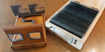 French Wooden Folding Stereoscope Viewer with Glass Slide