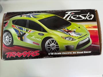 Traxxas 1:16 - Model sportwagen - Traxxas Fiesta 1/16, Nieuw