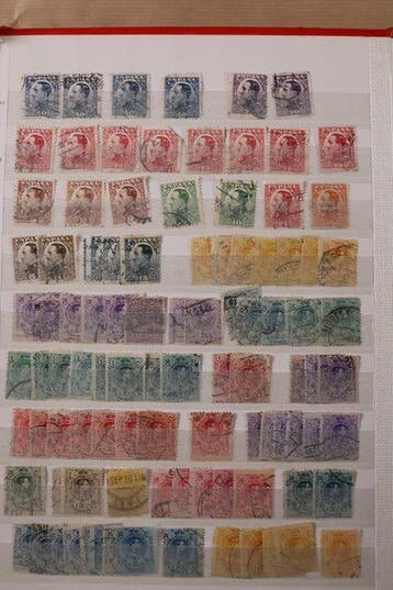 Espagne 1850/2000 - Lot comprenant 1 album préimprimé, Timbres & Monnaies, Timbres | Europe | Espagne