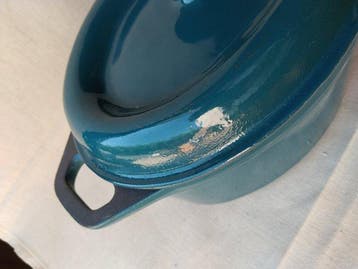 Braadpan - Gietijzer - Gietijzeren cocotte nr. 27 Frankrijk