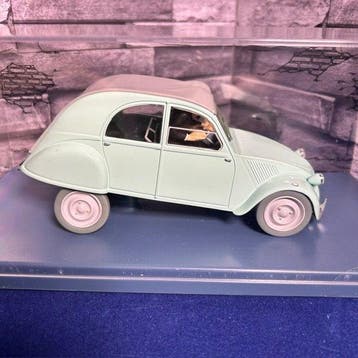 collection Hachette 1/24 - Modelauto - N°8 - la 2 CV des, Boeken, Nieuw