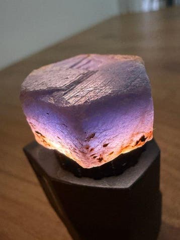 Saffier Adembenemende Padparadscha-saffier. Origineel, 100%, Verzamelen