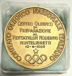 Italia – Lotto di 4 medaglie CONI in argento 800, ambito