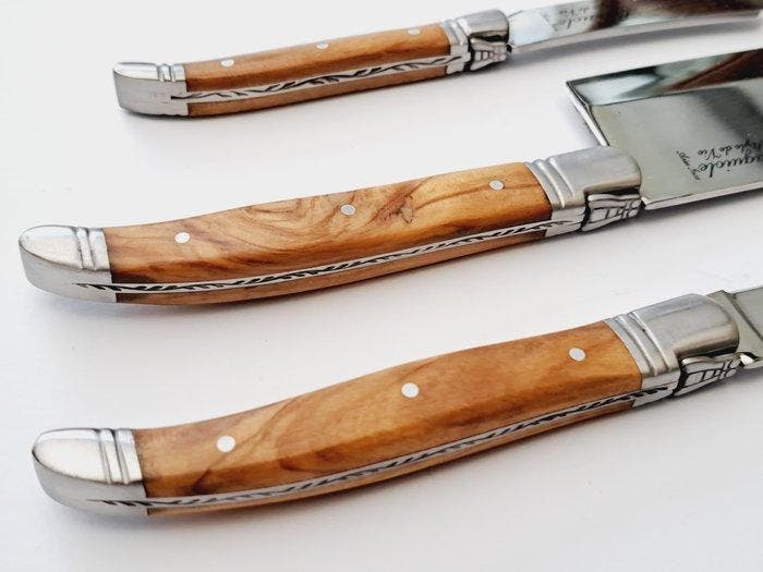Laguiole - 3x Cheese Knives - Olive Wood - style de -, Antiquités & Art, Antiquités | Ustensiles de cuisine