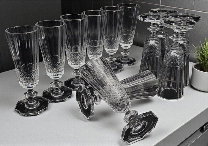 Ignoto - Drinkset (12) - Kristal, Antiquités & Art, Antiquités | Meubles | Tables