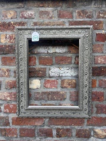 Cadre - 264. Ancien cadre de tableau argenté. Pour tableau, Antiquités & Art
