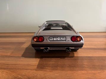 Norev 1:18 - Voiture miniature - Ferrari 308 GTS - dans