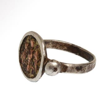 Byzantijns Zilver, Verguld Ring met arend