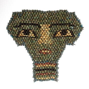 Oud-Egyptisch Faience Mummie-kralen Isis-masker
