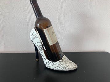Unieke Wijnfleshouder - High Heel / Naaldhak - Wijnrek -