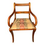 Stoel (2) - Kersenhout, Beuken, Wortelnotenhout, Mahonie