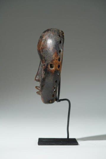 Een houten masker - Kulango - Ivoorkust (Zonder